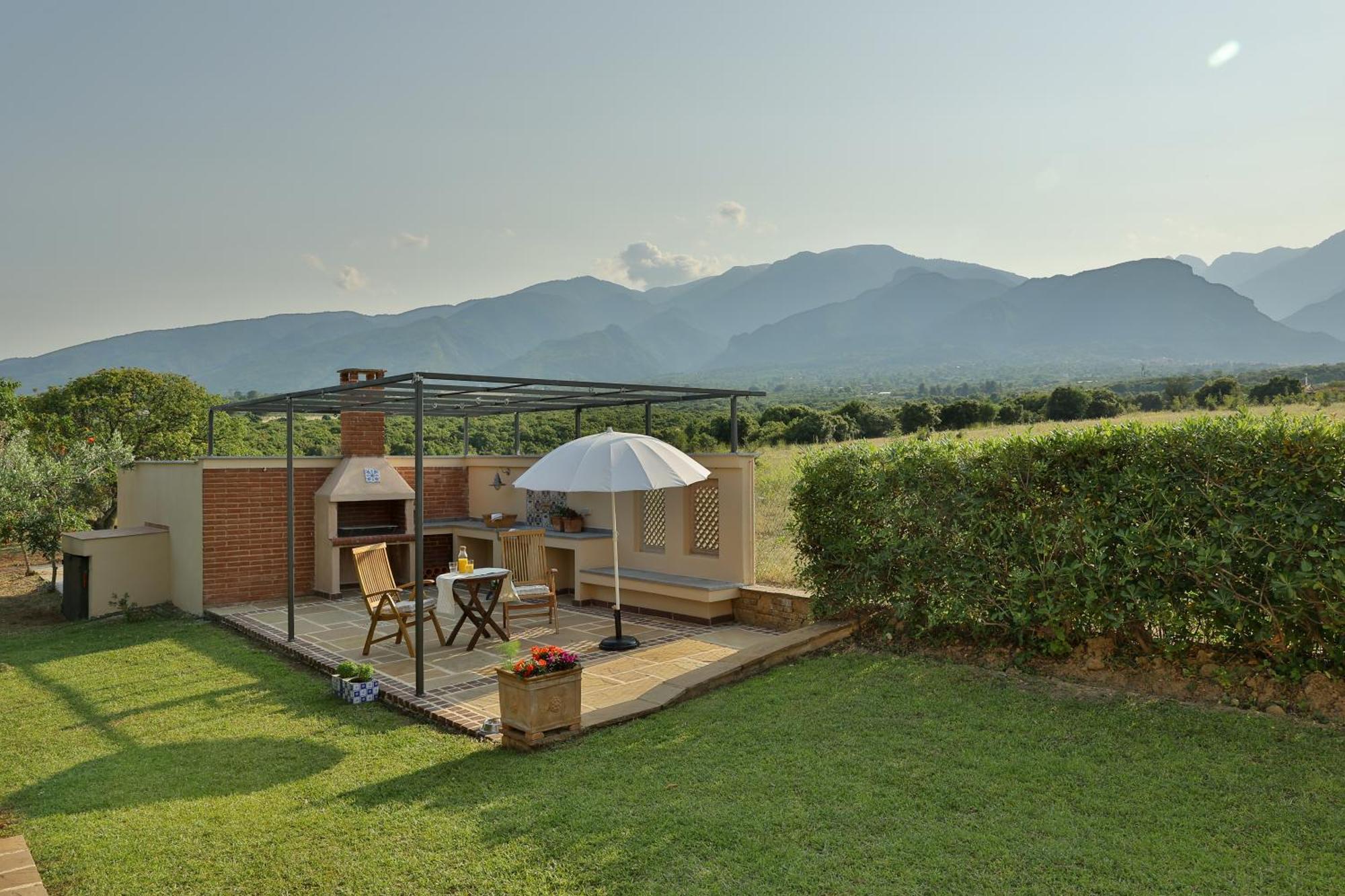 Οlives And Vines All Seasons Villa Litochoro Exterior foto
